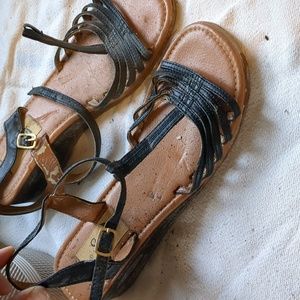 Black Strappy Vintage Sandals